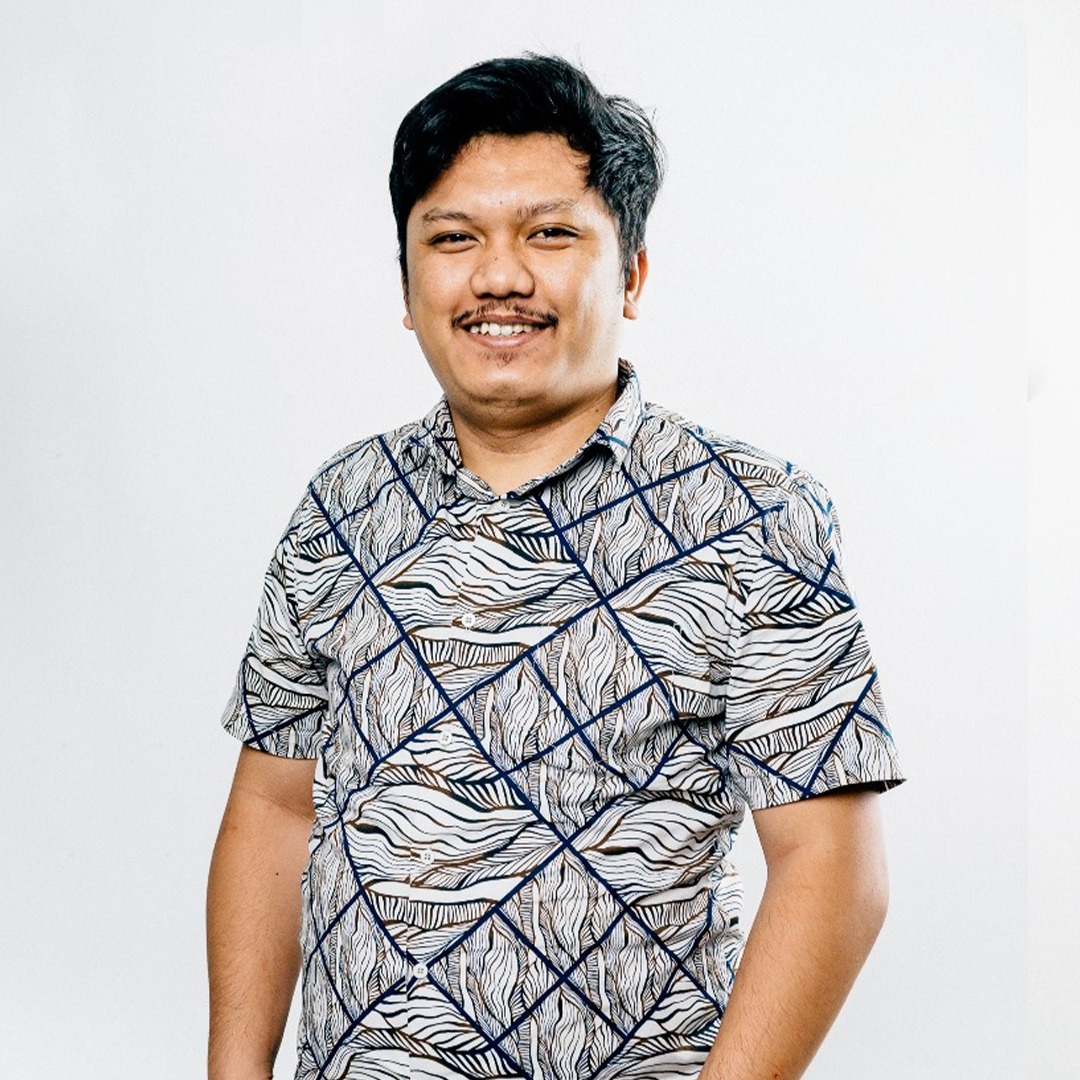 Zheta Gagarin Malau S.Ak. CTT. BKP konsultan pajak dan akuntansi bantupajak.id